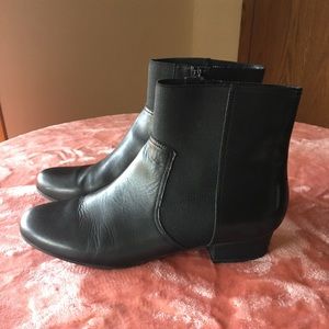 Trotters Monte In Black Leather